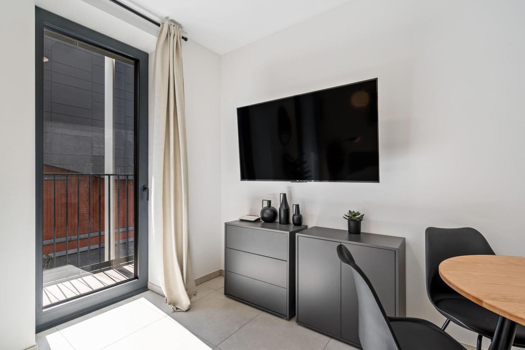 Classy Studio Next To Belval Shopping Plaza Esch-sur-Alzette Kültér fotó